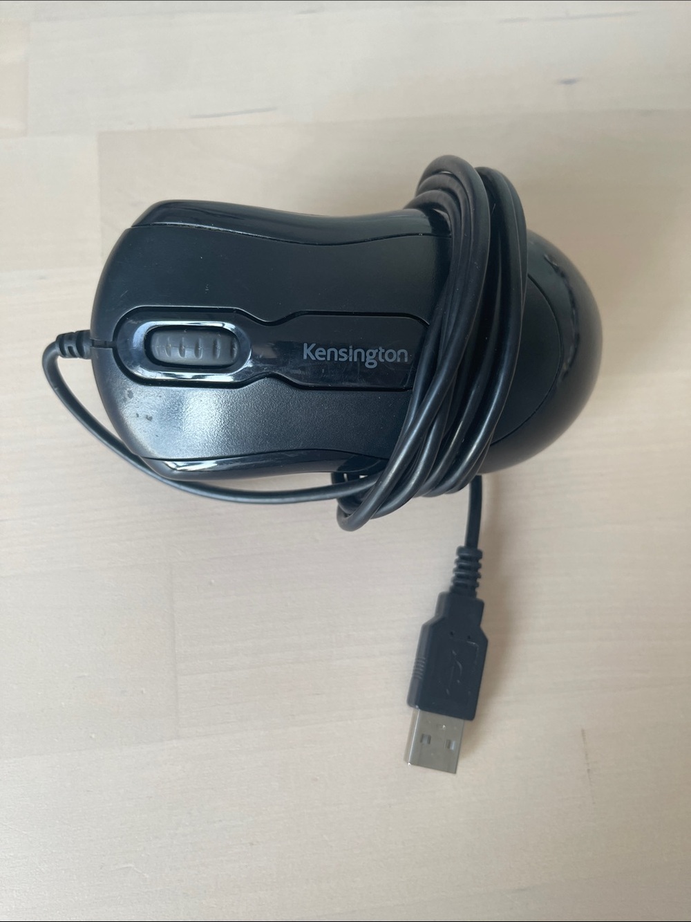 Kensington Black Wired USB Computer Mouse - Ergonomic USB Mouse
